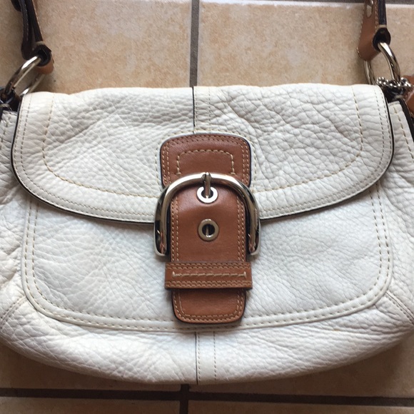Coach White Textured Leather Brown Trim Handbag - Picture 5 of 15